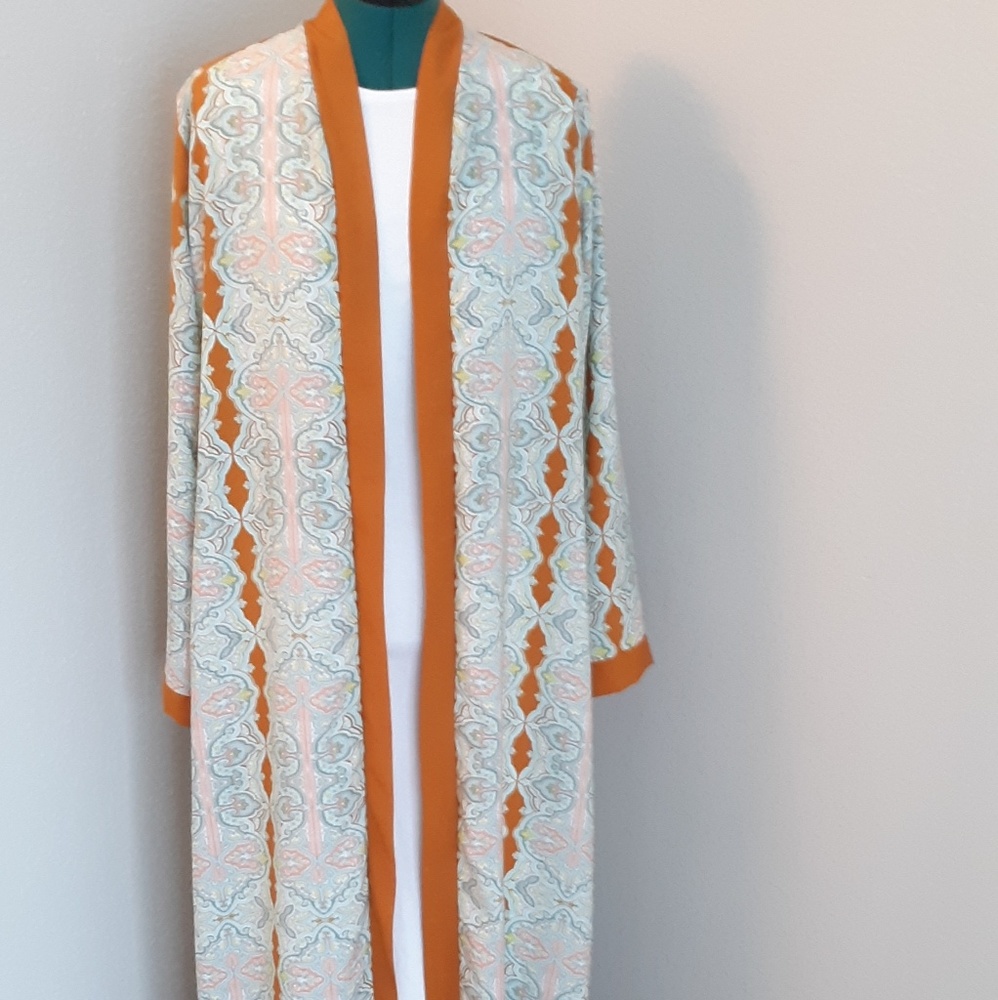 Abaya cardigan with beautiful pattern - Picture 4 of 4